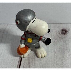 VTG Snoopy Figurine 1960s Spaceman Peanuts 3" Collectible Astronaut